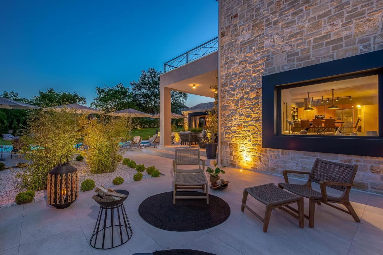 Villa Nautilus Rapavel ภายนอก รูปภาพ